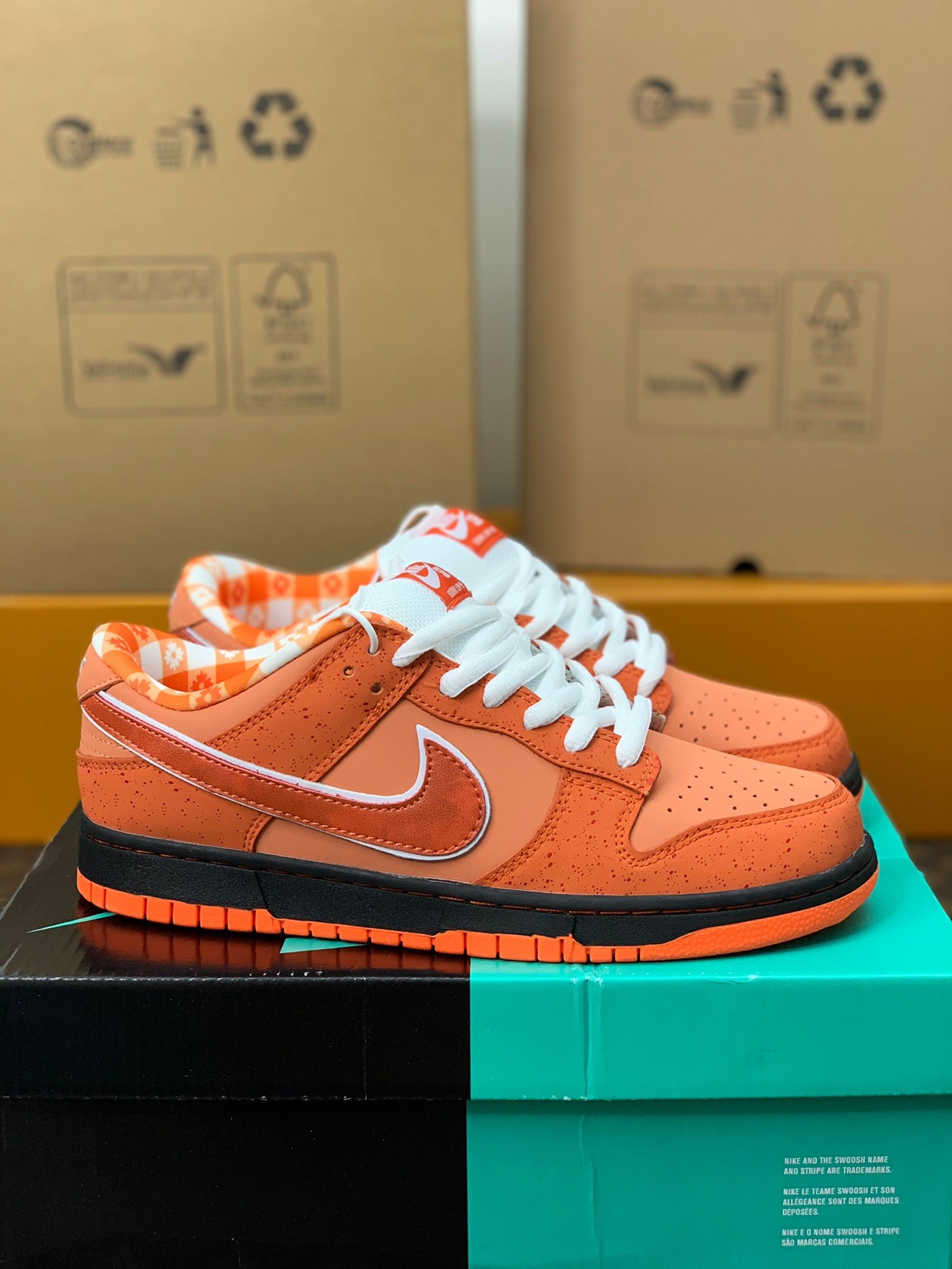 Nike UA Dunk SB Low Orange Lobster Sneakers