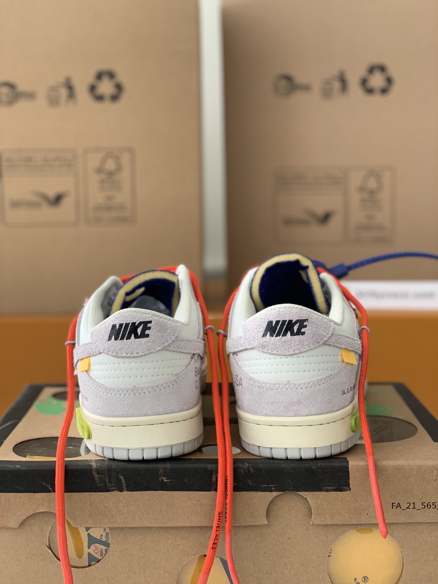 Off-White x Nike Dunk Low Sneakers