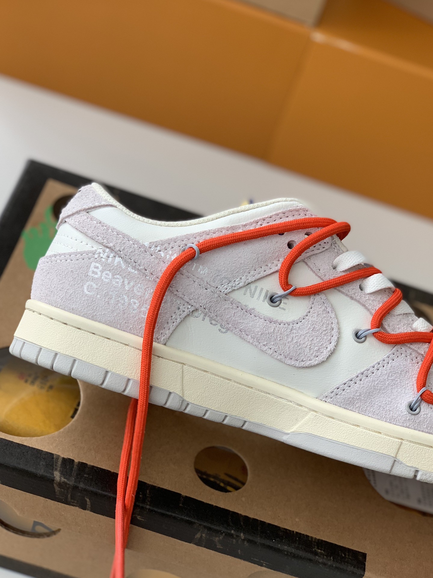 Off-White x Nike Dunk Low Sneakers