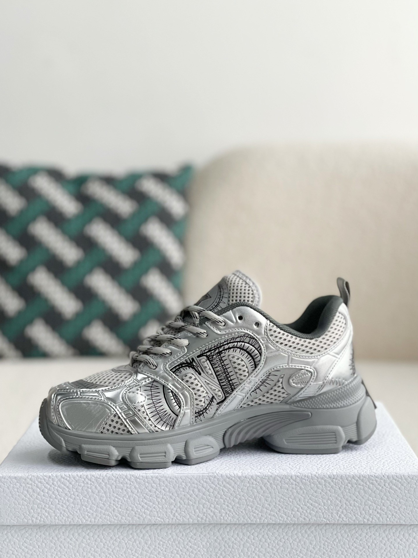 DIOR Running Sneakers