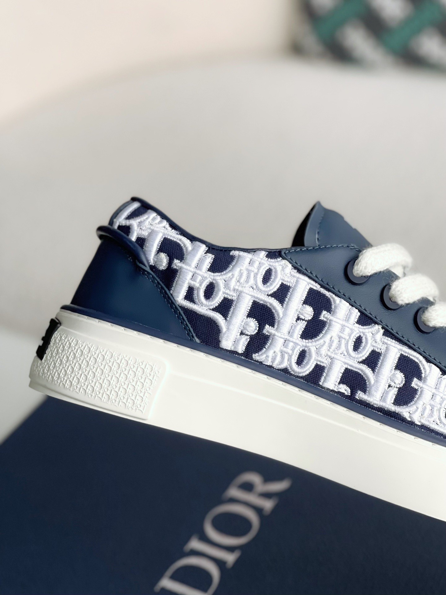 DIOR New B33 Sneaker