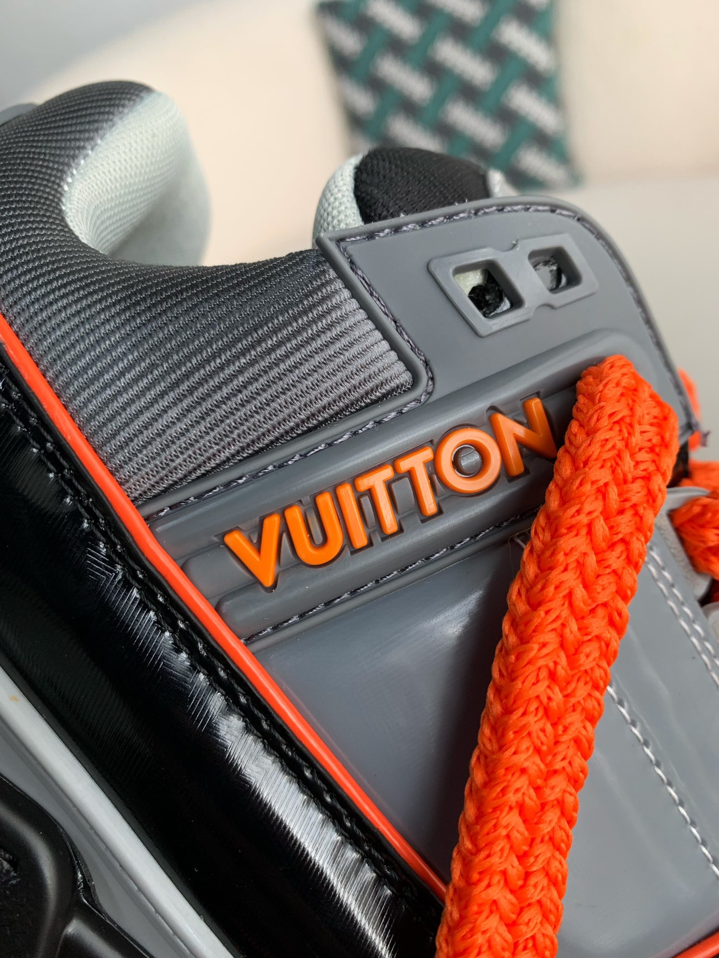 LOUIS VUITTON TRAINER MAXI SNEAKERS