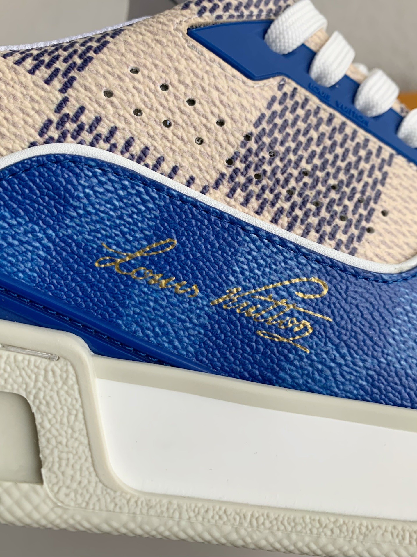 Louis Vuitton New Trainer Sneakers