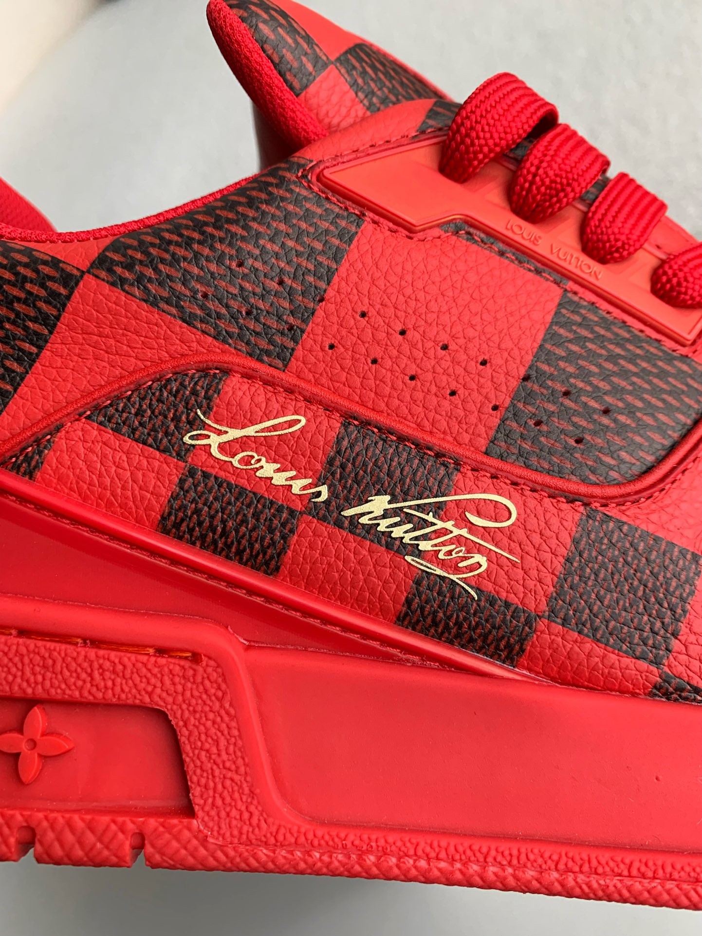 LOUIS VUITTON TRAINER MAXI SNEAKERS