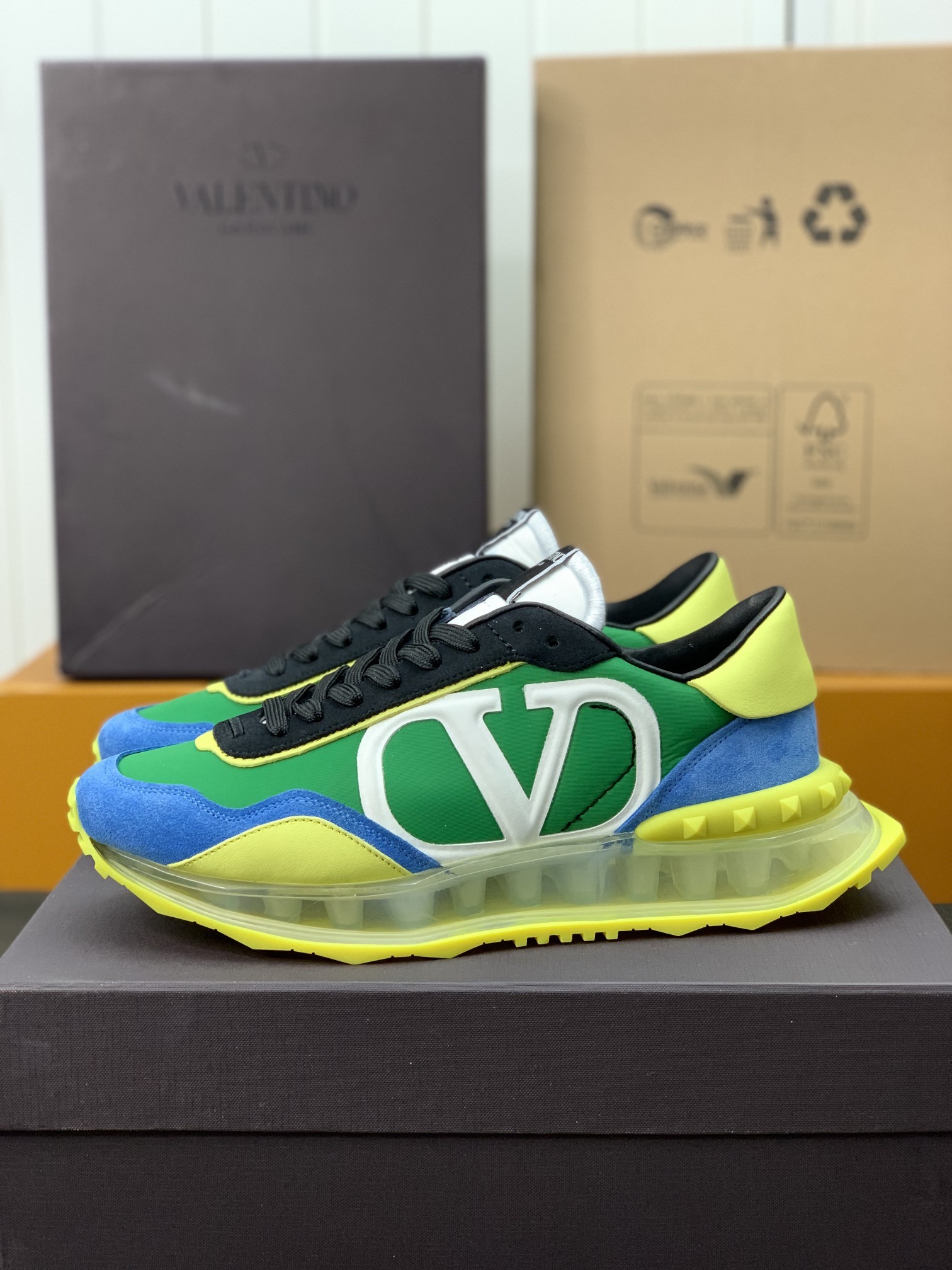 Valentino Sneakers