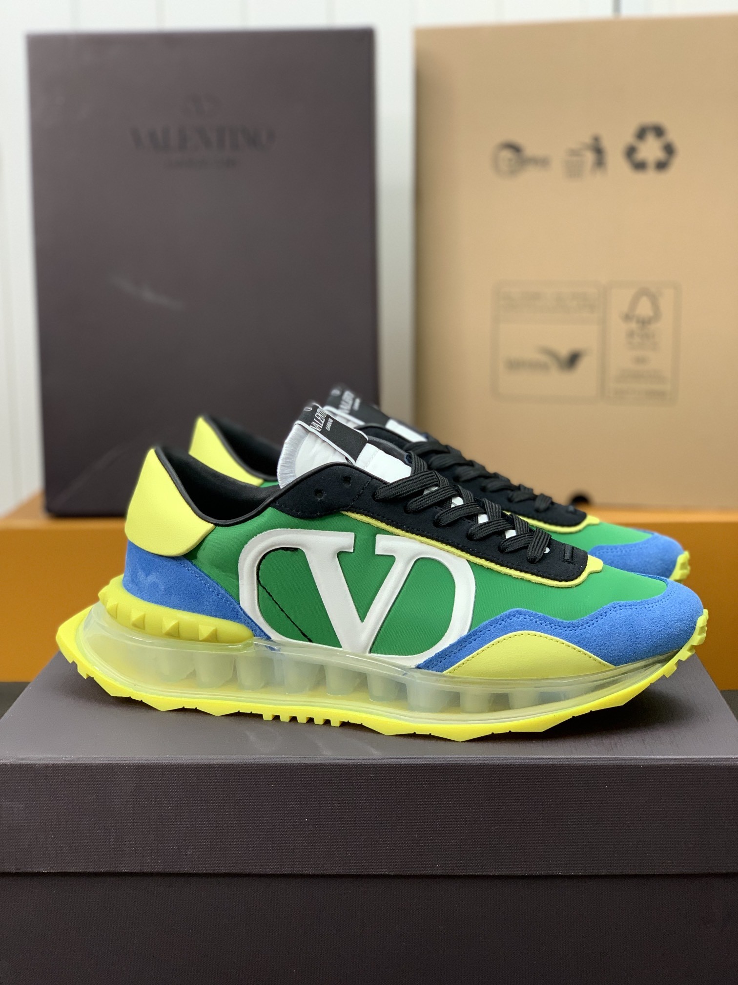 Valentino Sneakers