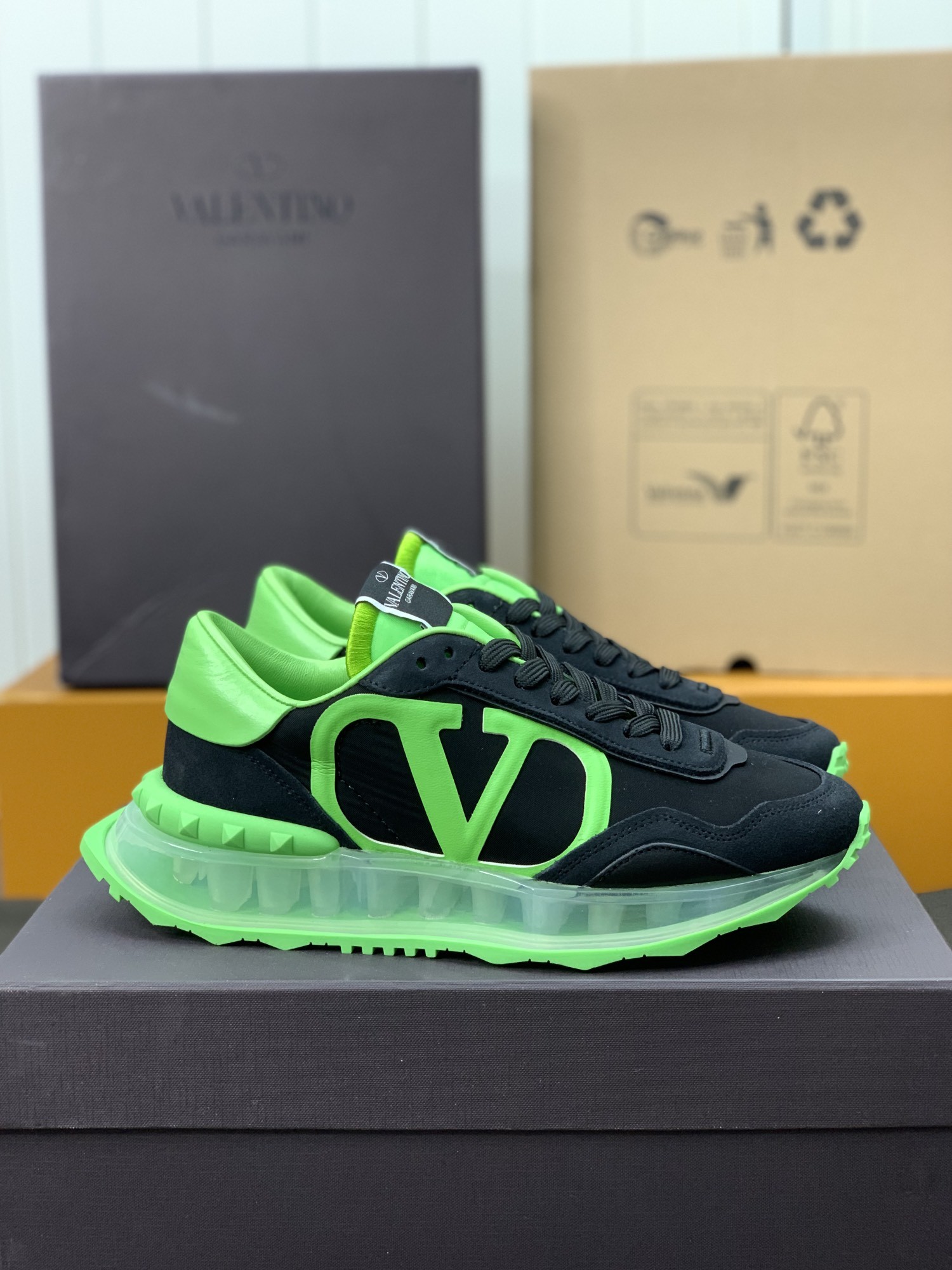 Valentino Sneakers