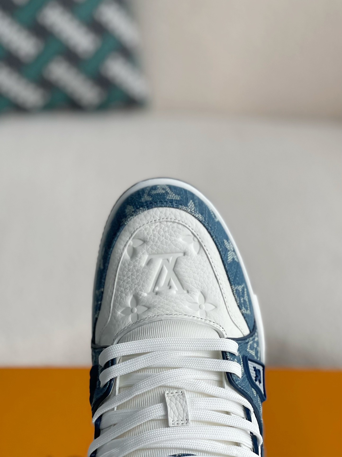 LOUIS VUITTON TRAINER 1A8FN8 Sneakers Louis Vuitton Blue/White Leather and Denim LV Trainer Sneakers