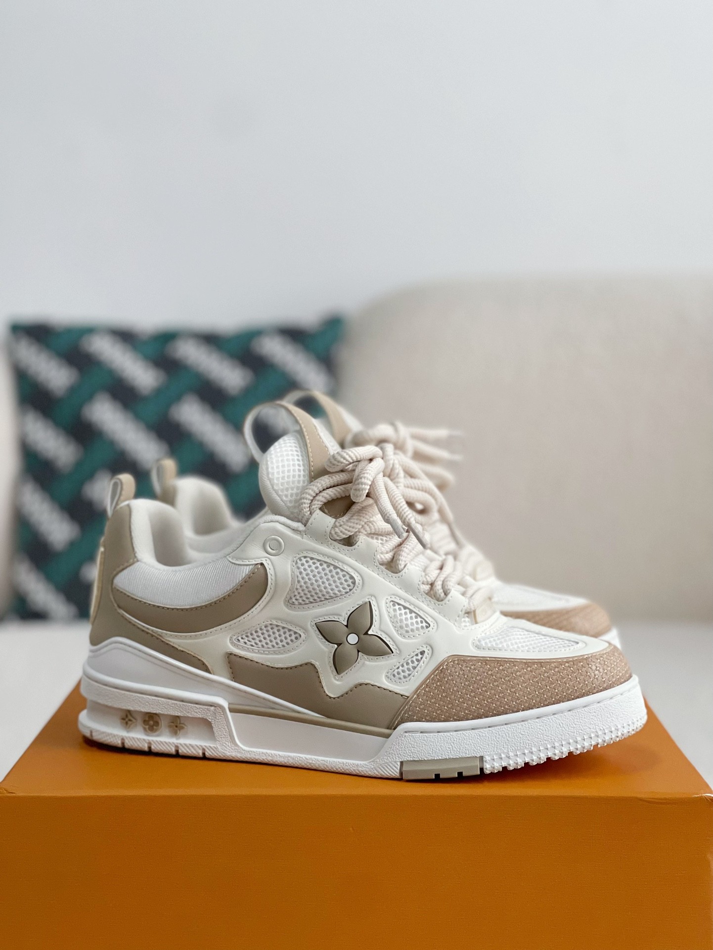 LOUIS VUITTON RUNNER TATIC sneakers