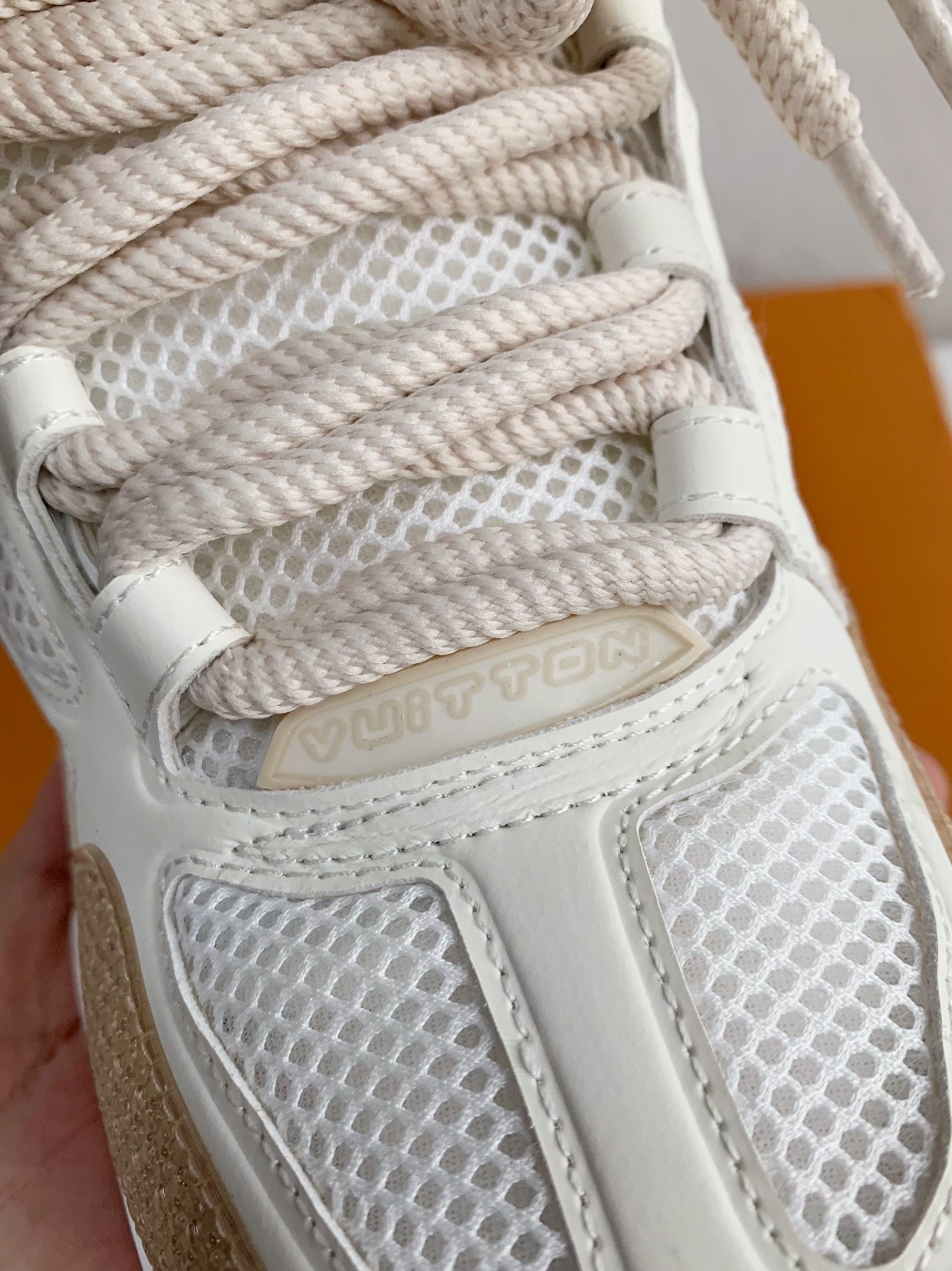 LOUIS VUITTON RUNNER TATIC sneakers