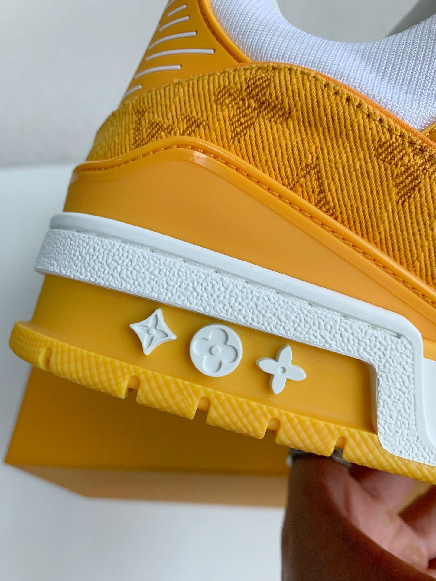 LOUIS VUITTON TRAINER 1A8FN8 Sneakers  Yellow /White  Leather and Denim LV Trainer Sneakers