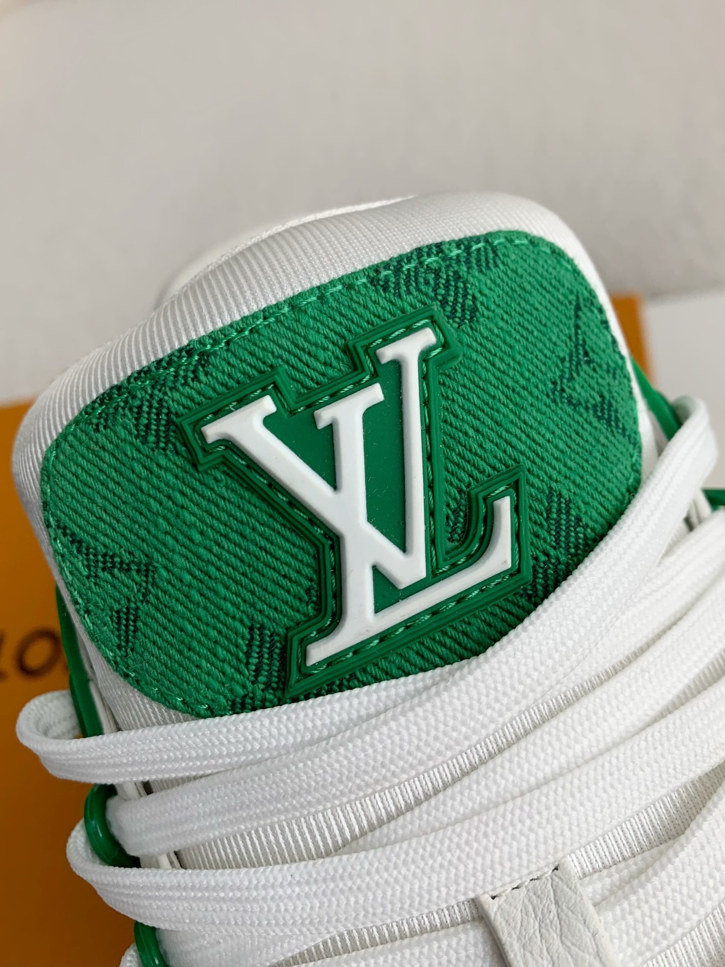 LOUIS VUITTON TRAINER 1A8FN8 Sneakers Green /White  Leather and Denim LV Trainer Sneakers