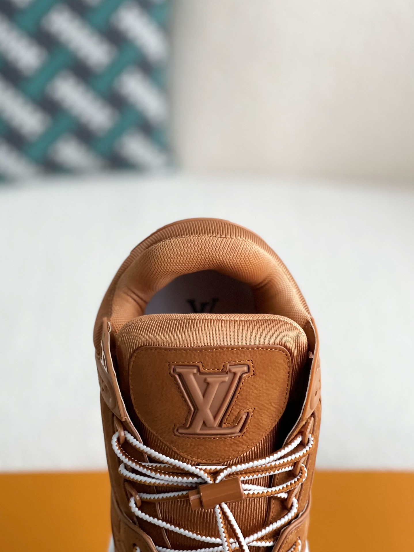 LOUIS VUITTON TRAINER SNEAKERS