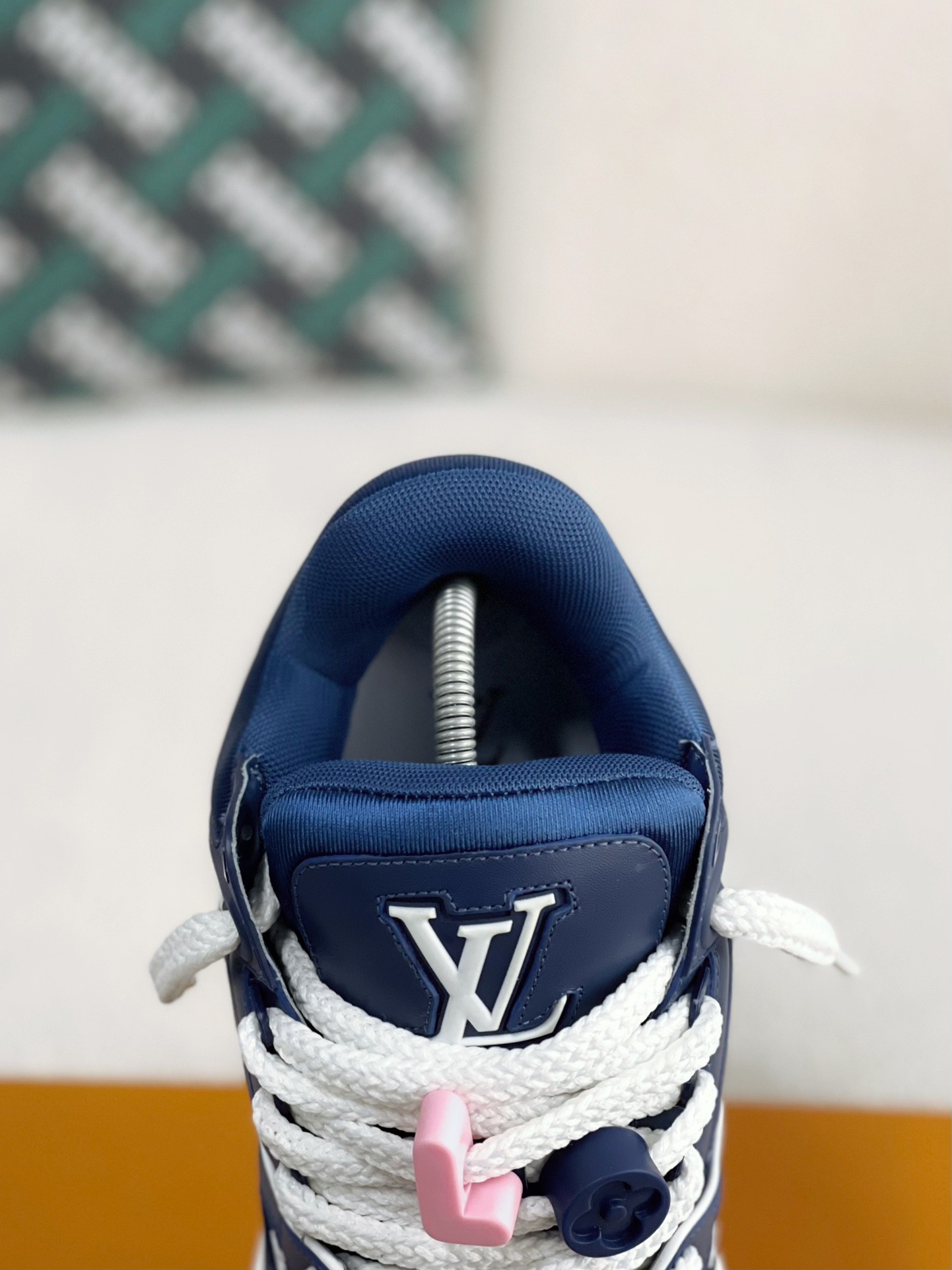 LOUIS VUITTON TRAINER 2023Show style Sneakers