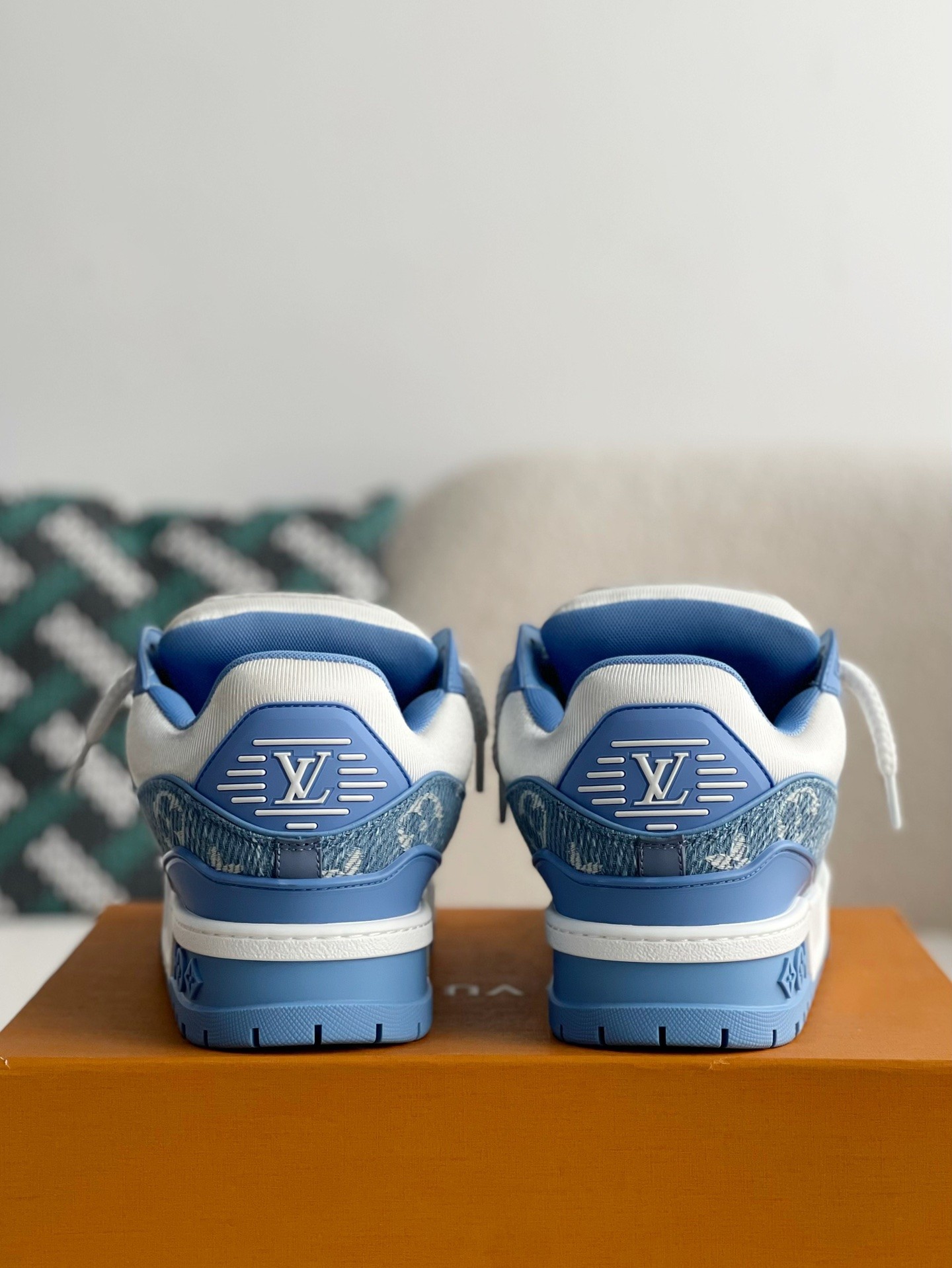 LOUIS VUITTON TRAINER 2023Show style Sneakers