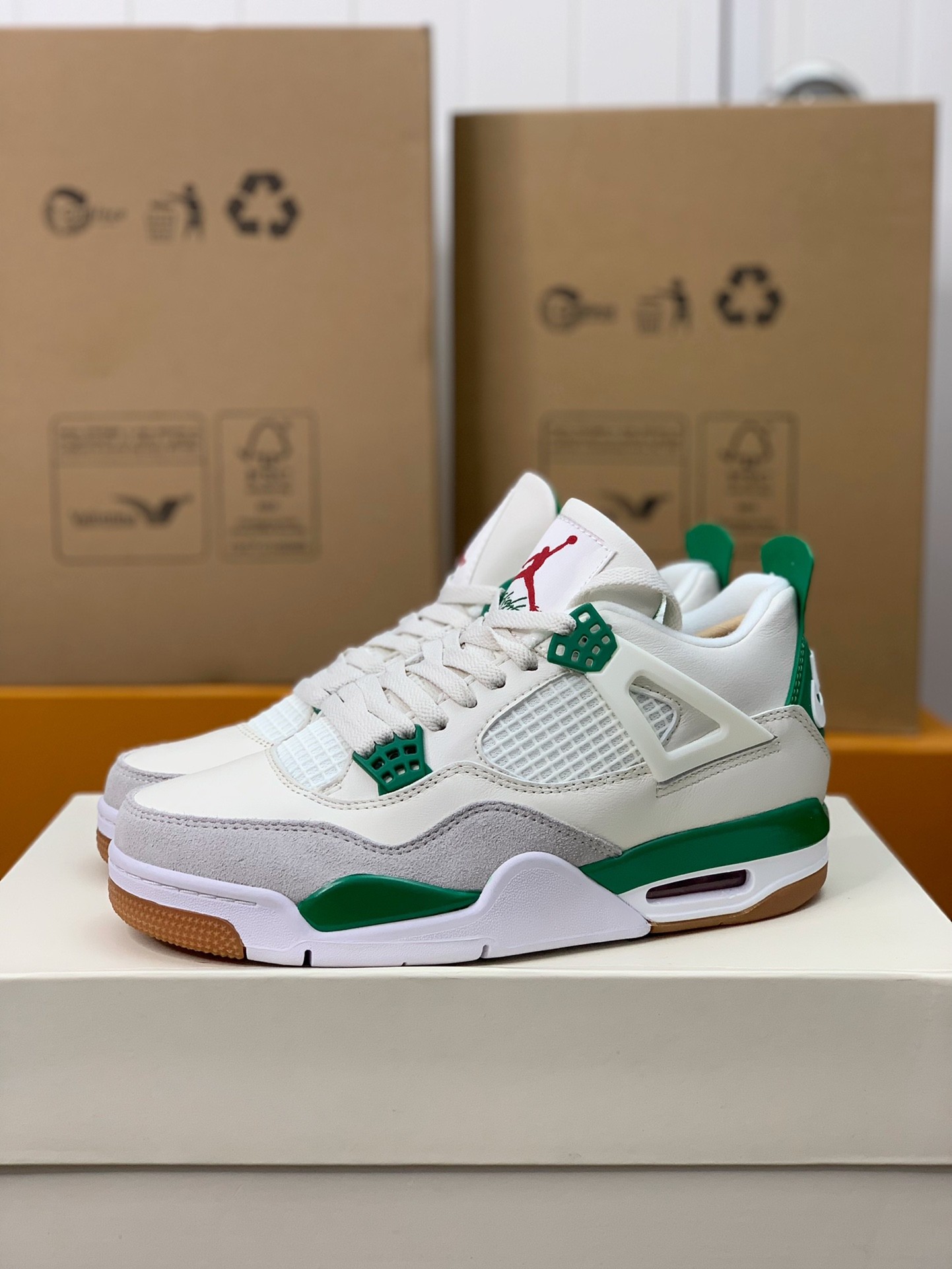 SB X NIKE Air Jordan 4 AJ4 Sneakers