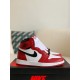 Nike Air Jordan 1 Retro High OG Bred Toe