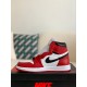 Nike Air Jordan 1 Retro High OG Bred Toe