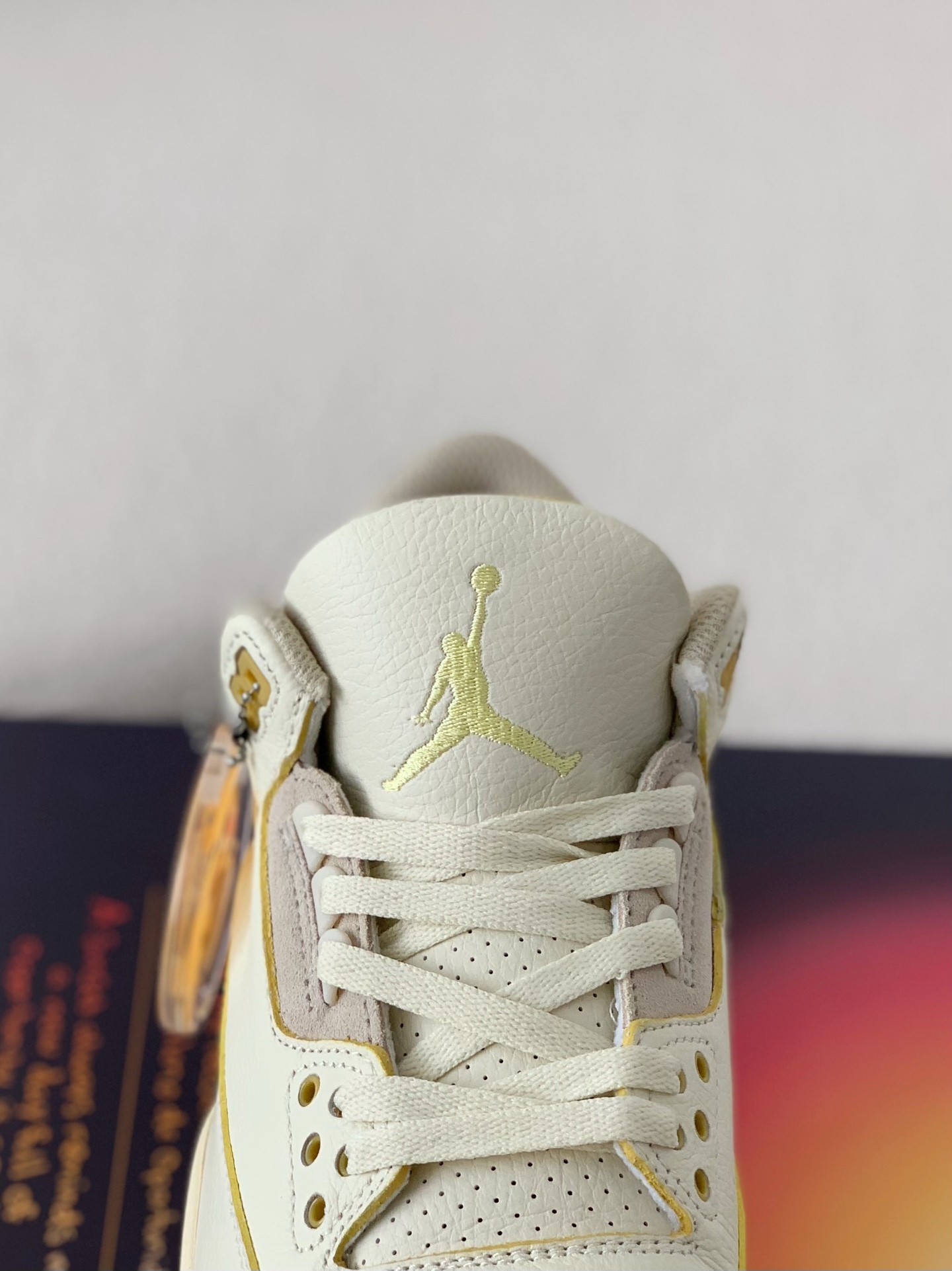 J Balvin x Jordan Air Jordan 3 Retro SP "Mede llin Sunset"