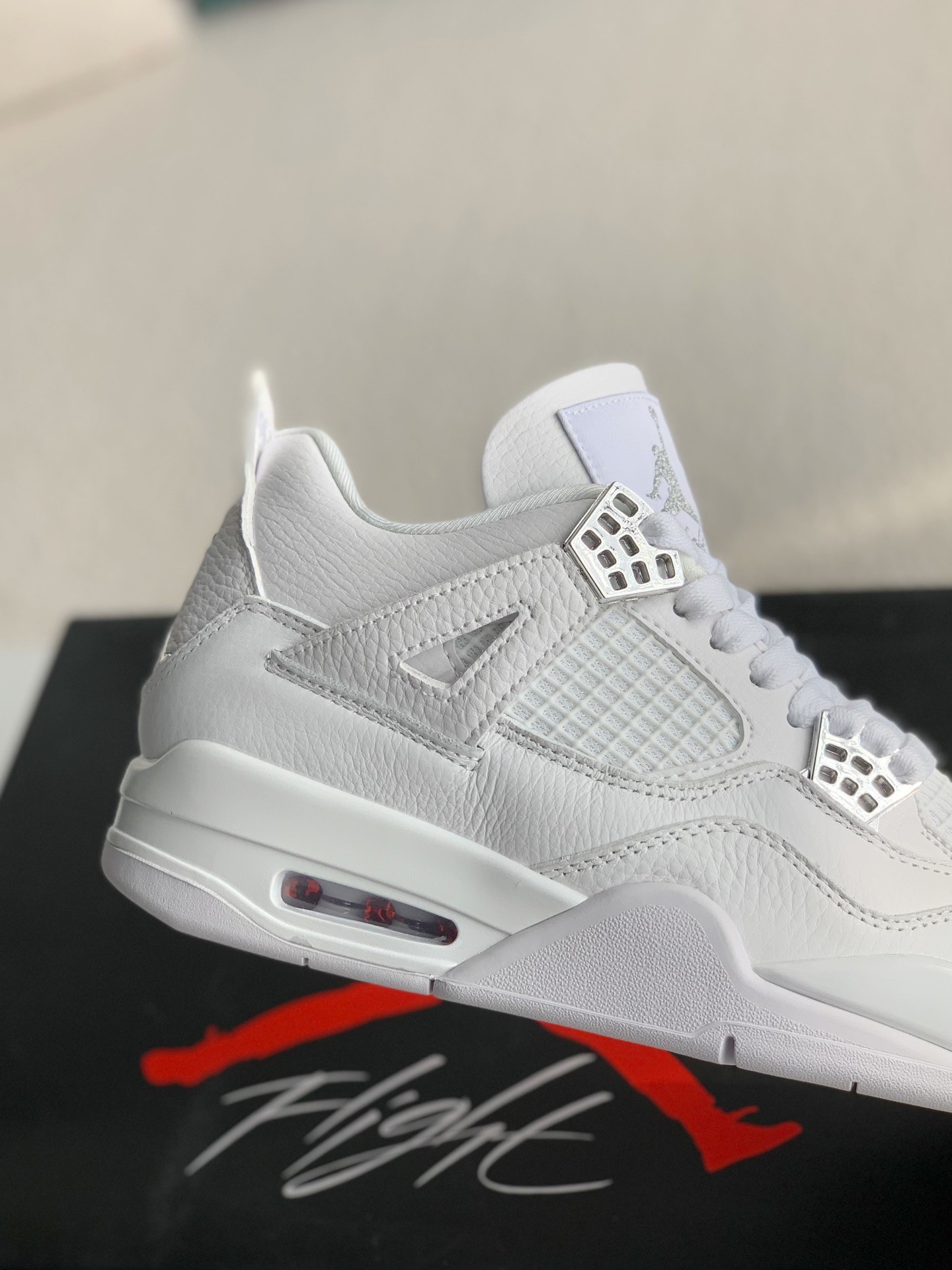 Jordan 4 AJ4 retro pure money