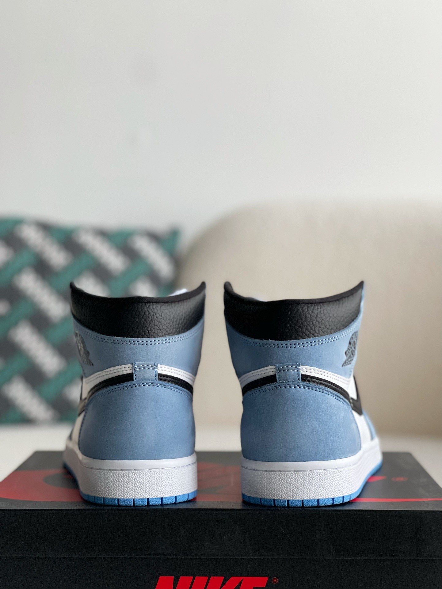 Jordan Air Jordanl Retro High OG "university blue