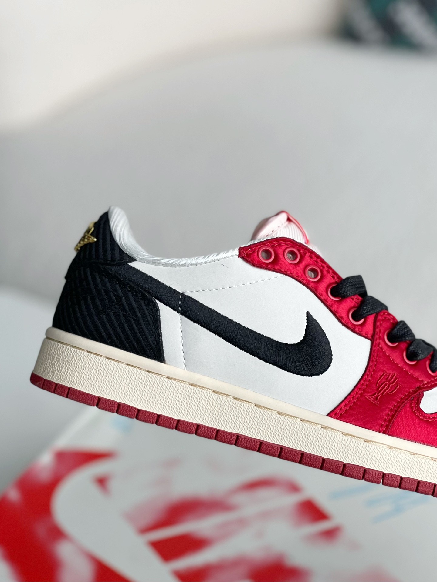 Trophy Room x Jordan Air Jordan 1 Low Golf Sneakers