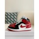 Nike Air Jordan 1 Retro High OG Bred Toe