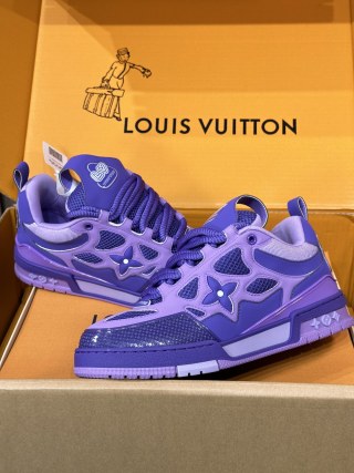 LOUIS VUITTON SNEAKERS