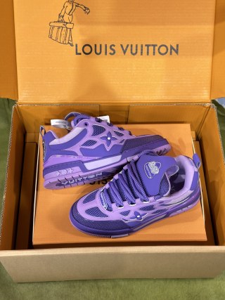 LOUIS VUITTON SNEAKERS