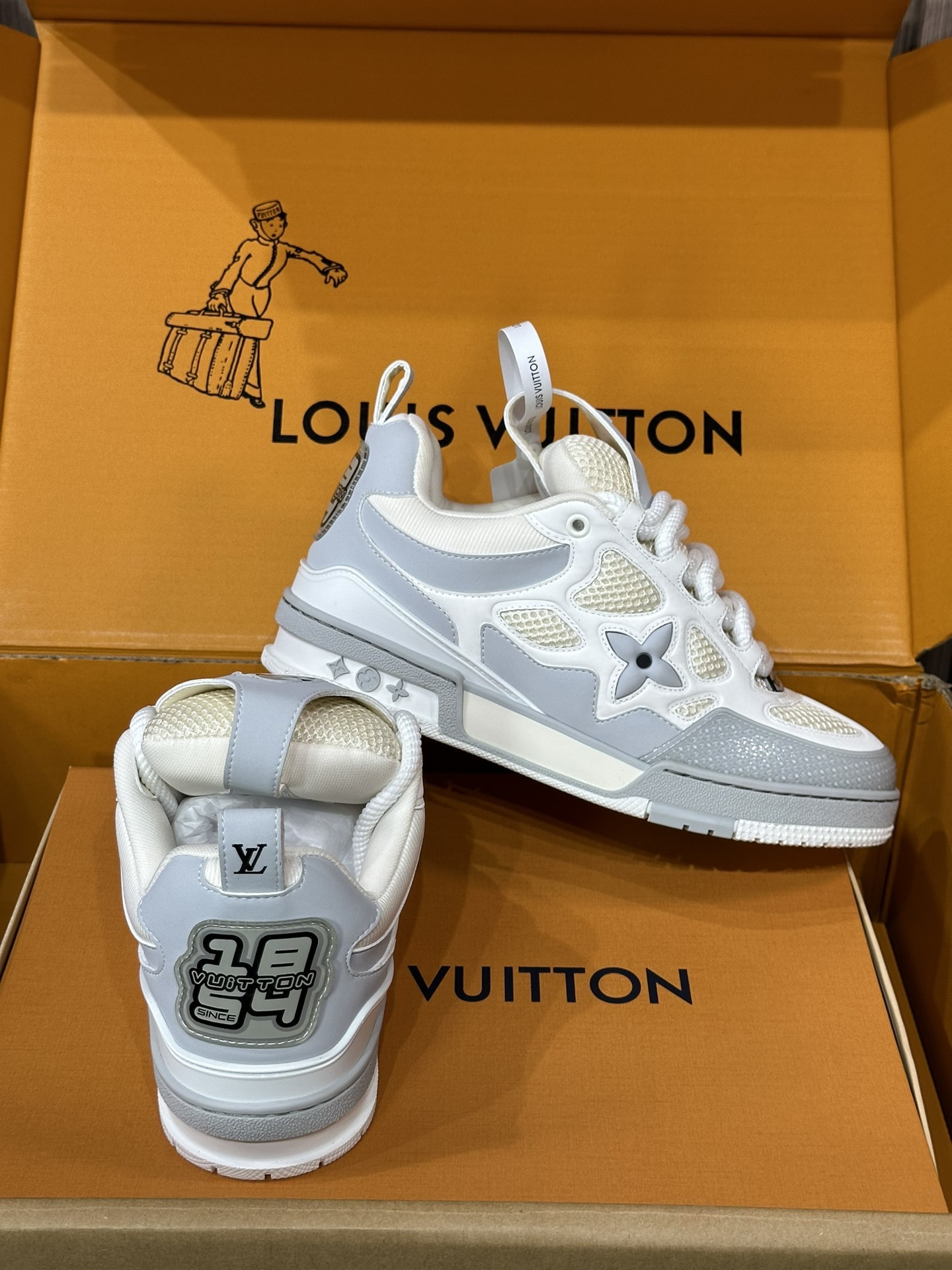  LV Trainer Sneaker Skate