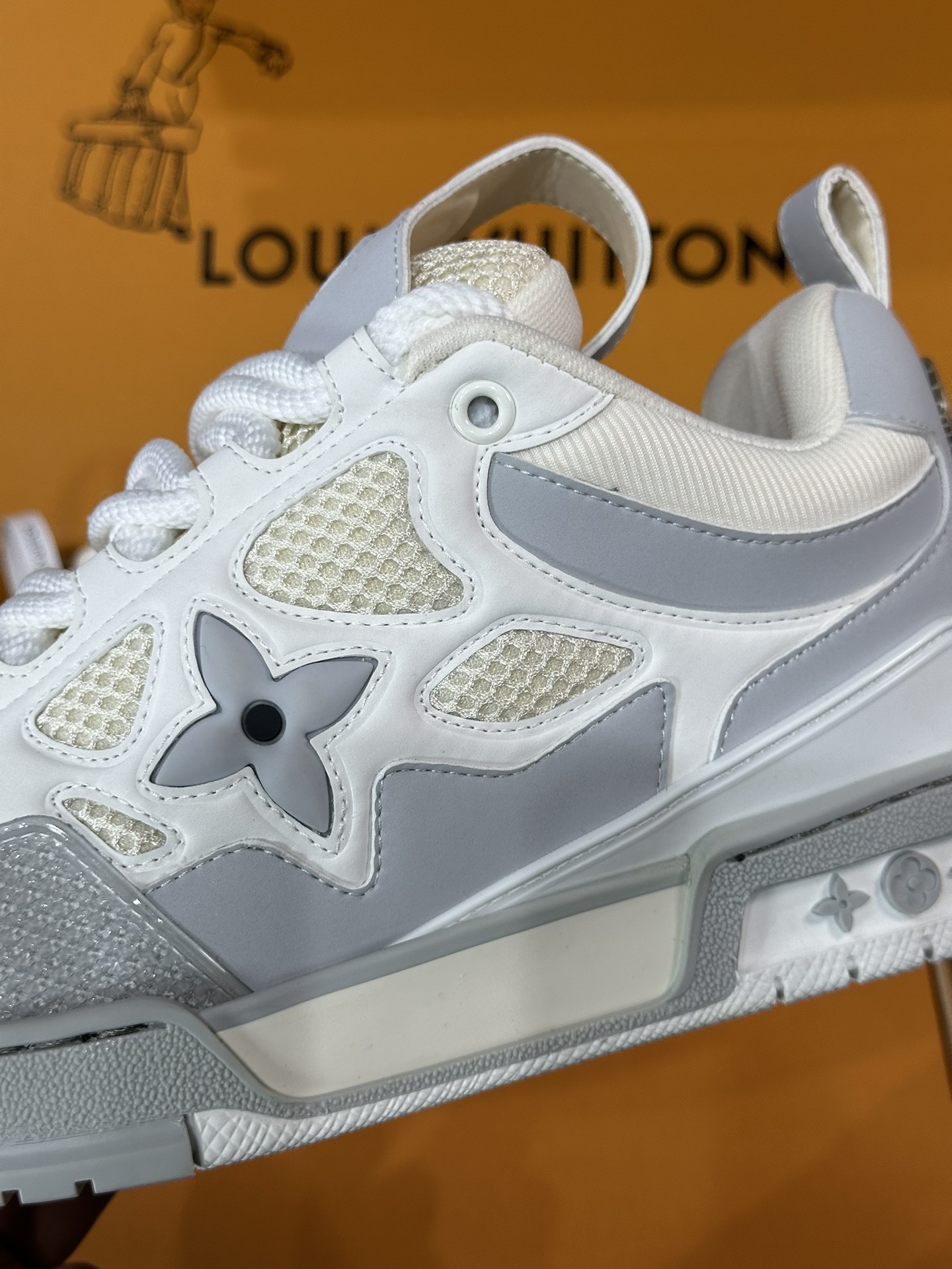  LV Trainer Sneaker Skate