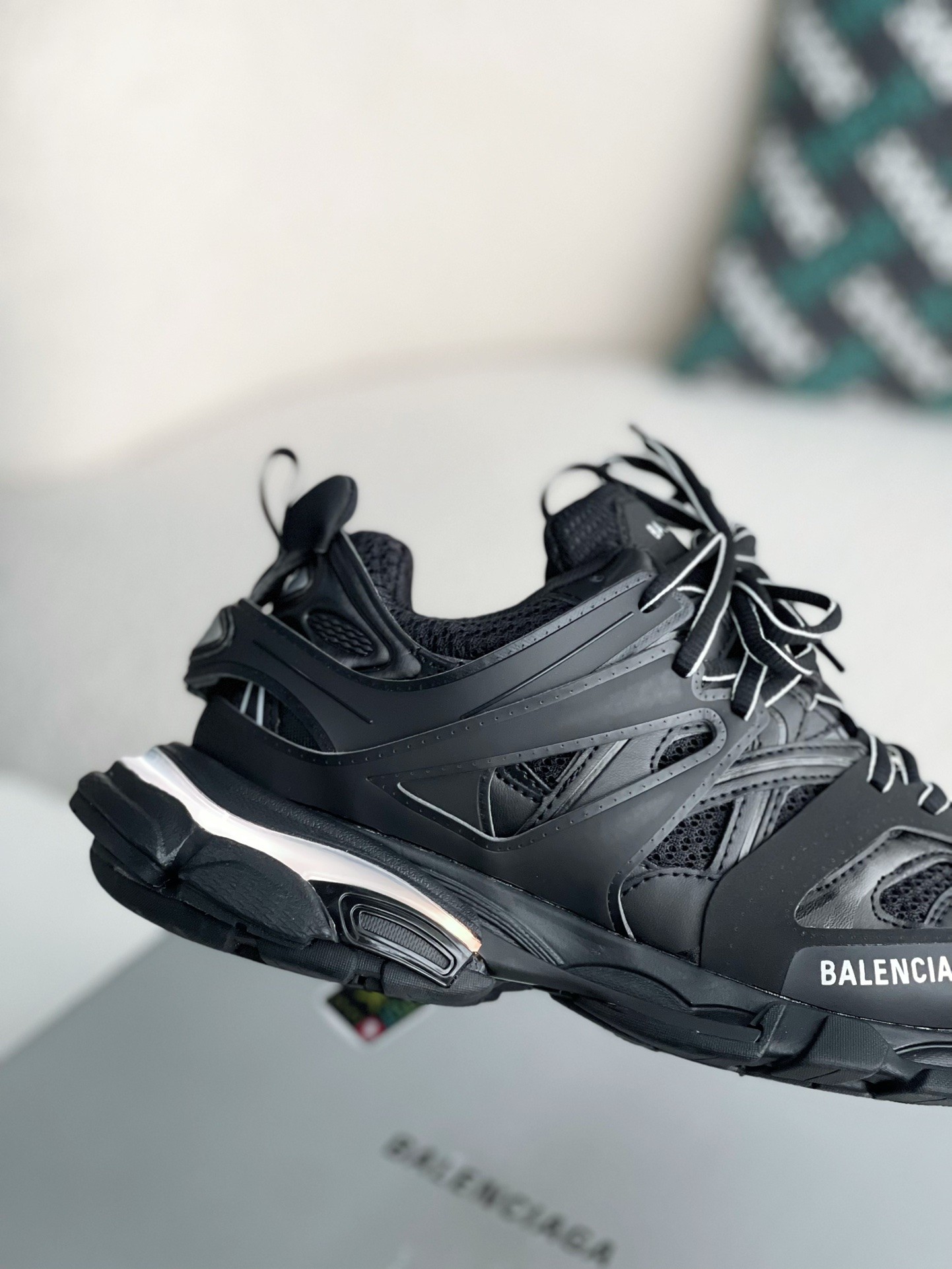 Balenciaga Track 1.0 track led Trainers