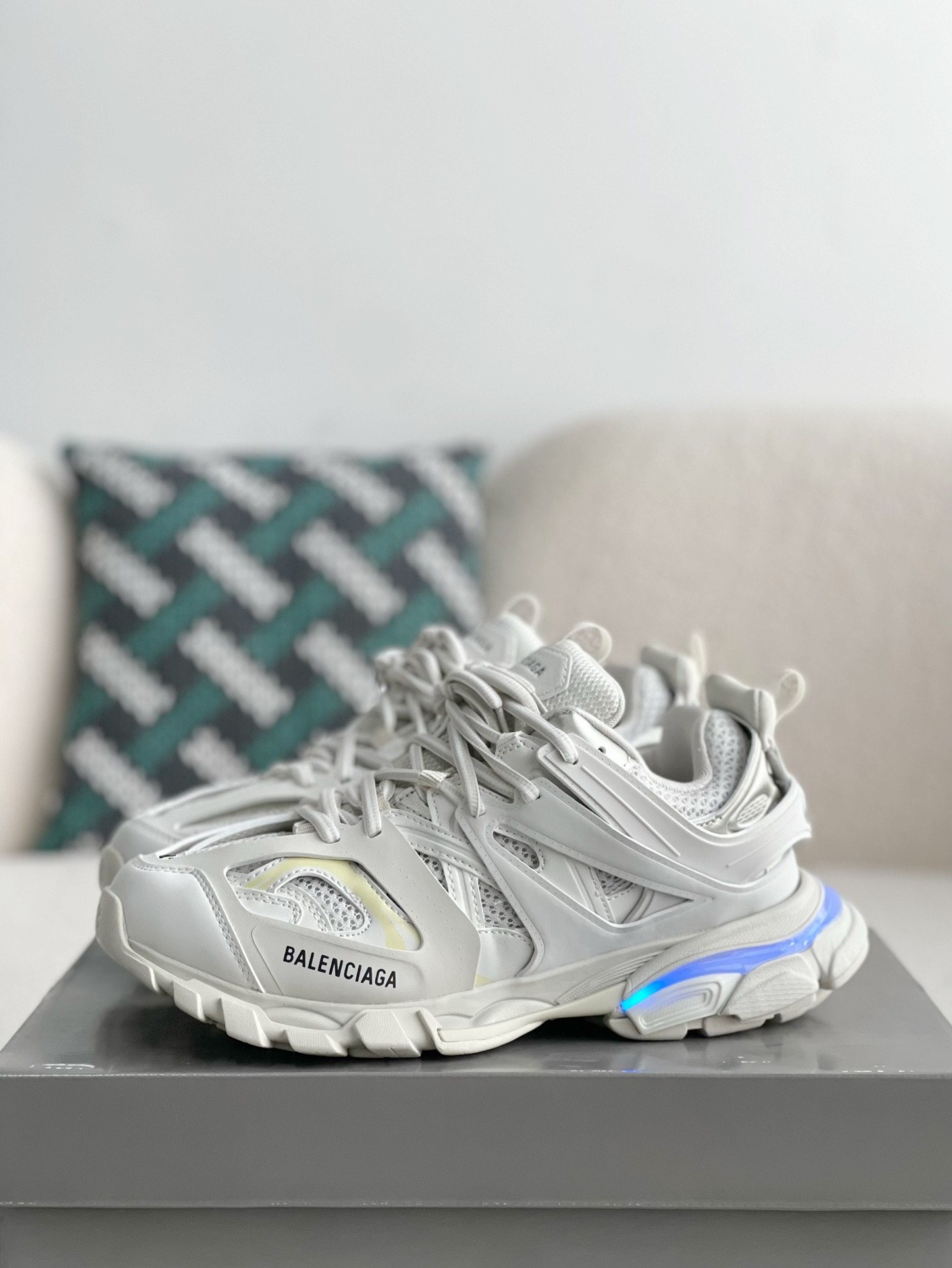 Balenciaga Track 1.0 track led Trainers