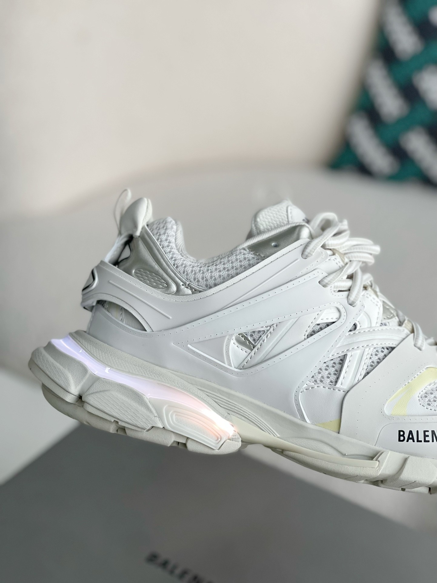 Balenciaga Track 1.0 track led Trainers