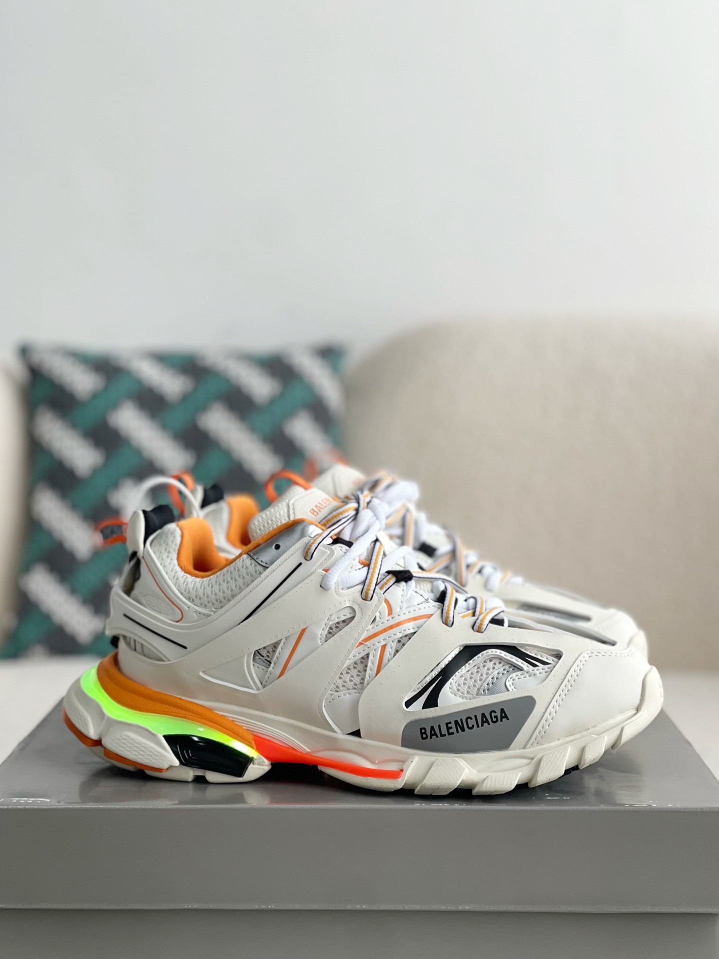 Balenciaga Track 1.0 track led Trainers