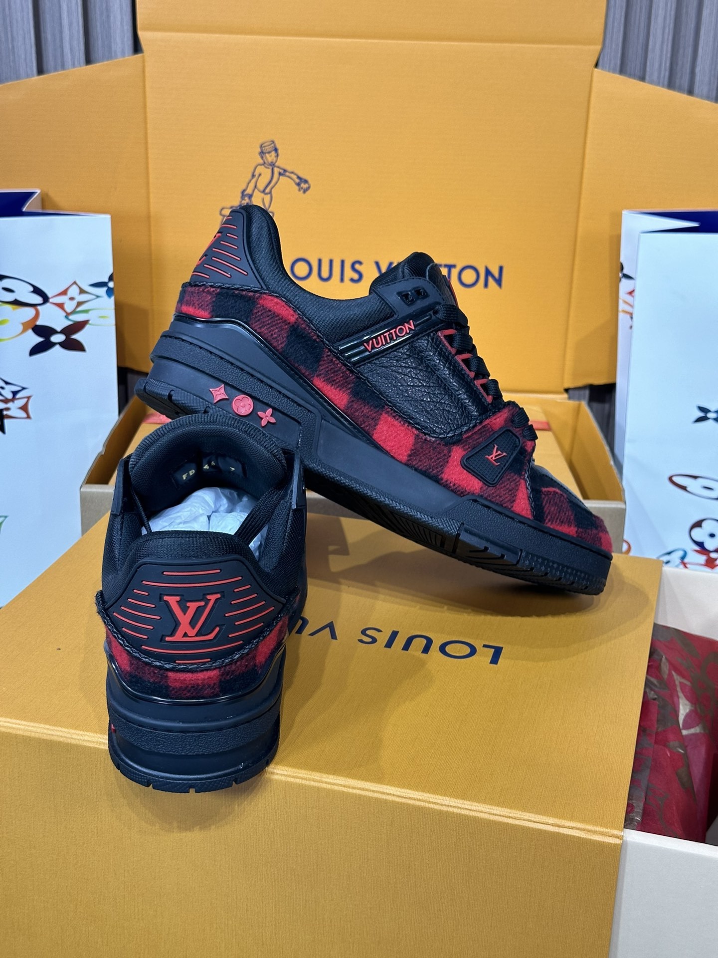 1AD7MY LV Trainer Sneaker  Louis Vuitton 