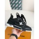 LOUIS VUITTON TRAINER Sneakers