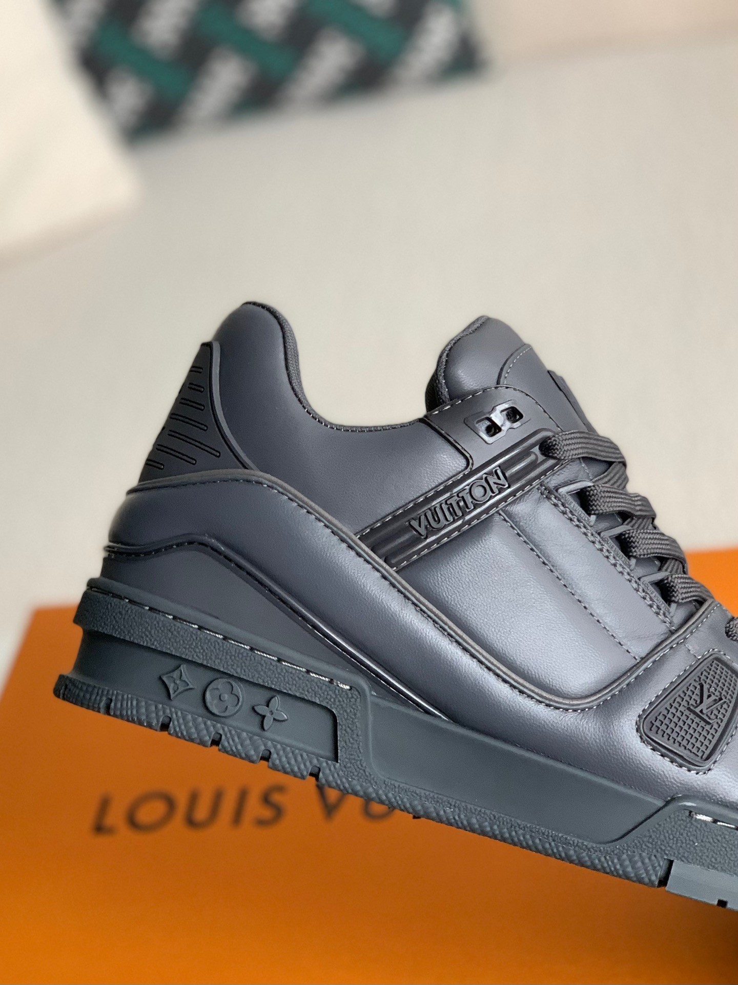 LOUIS VUITTON Trainer Sneaker