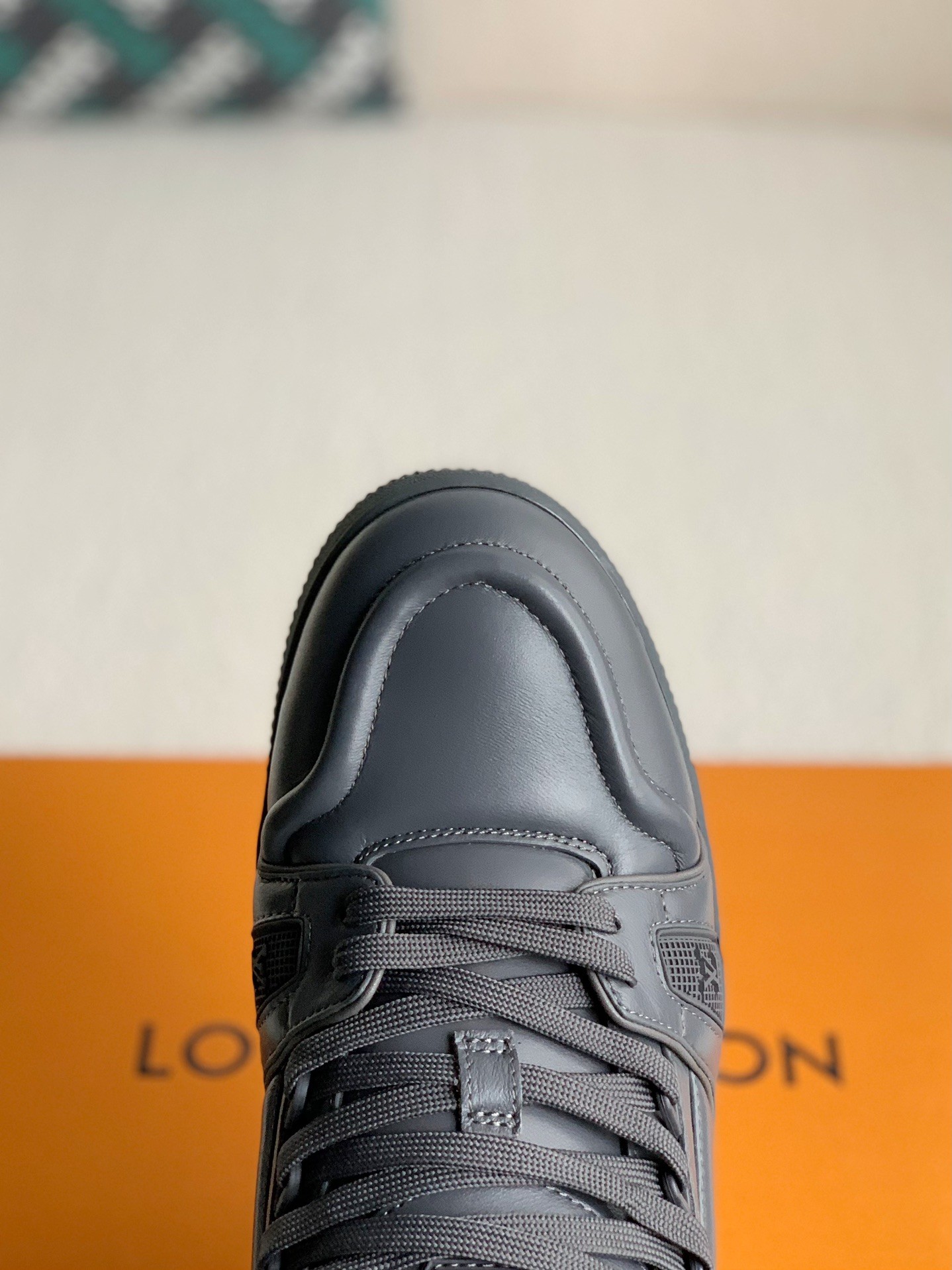 LOUIS VUITTON Trainer Sneaker