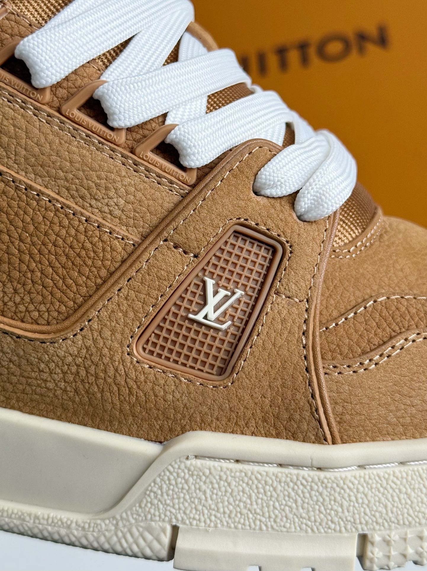  Louis Vuitton LV Trainer   Sneaker