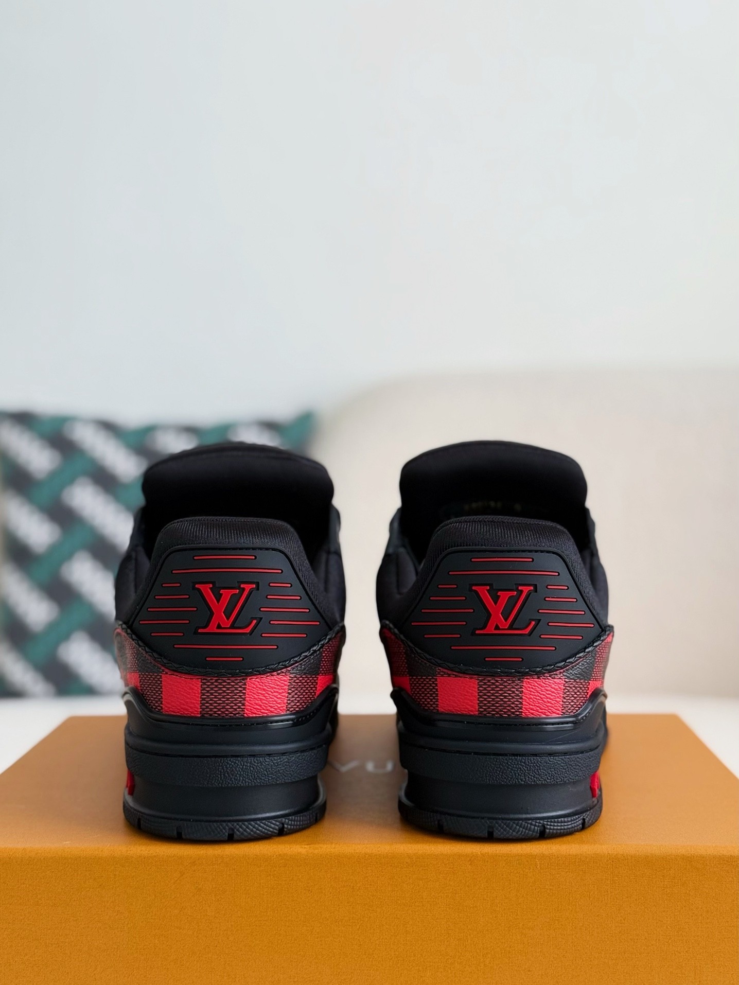  Louis Vuitton LV Trainer   Sneaker