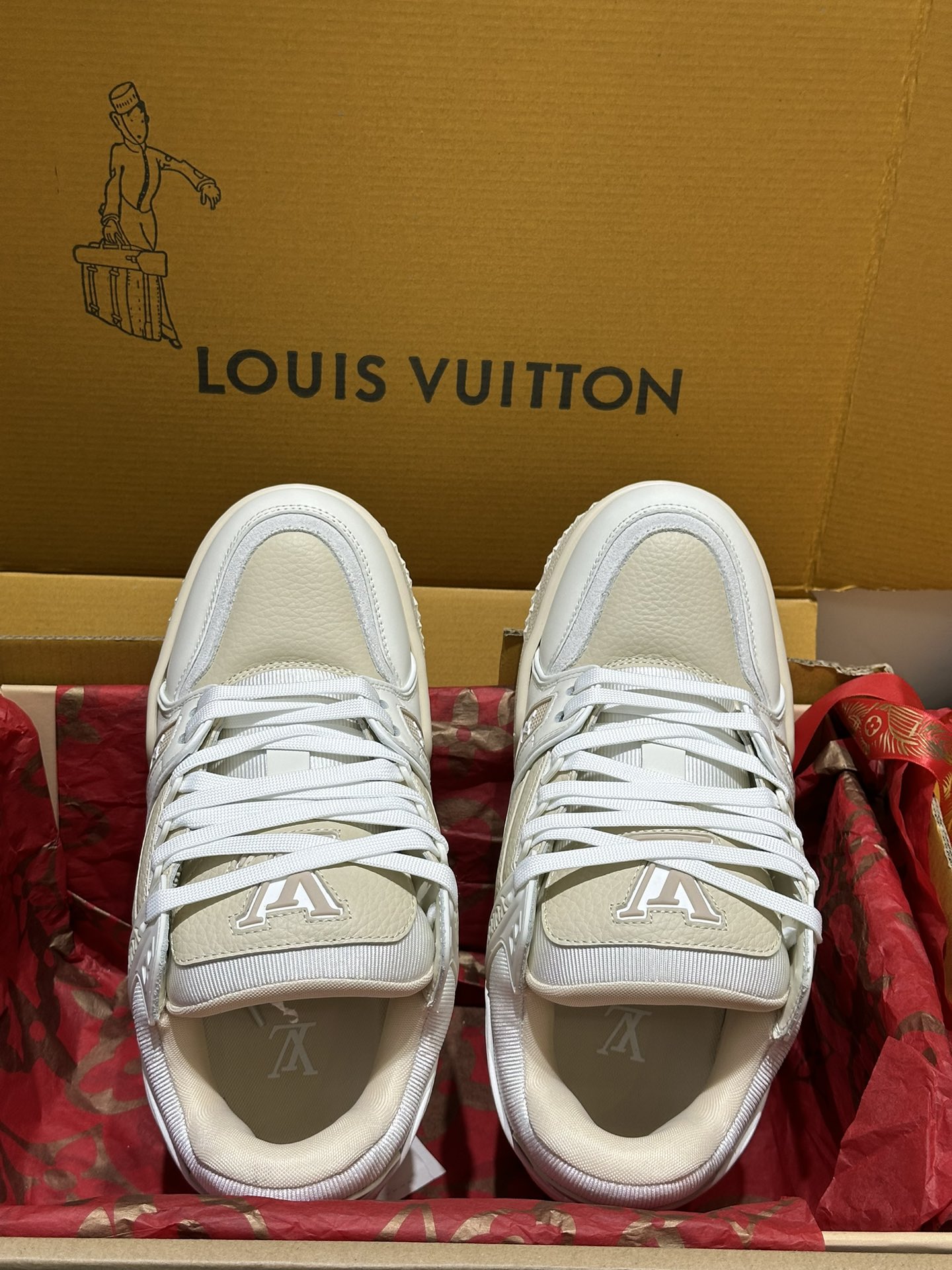  Louis Vuitton  Trainer Maxi Sneaker