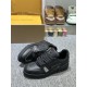  Louis Vuitton LV Trainer  1ADDCN LV Trainer Sneaker