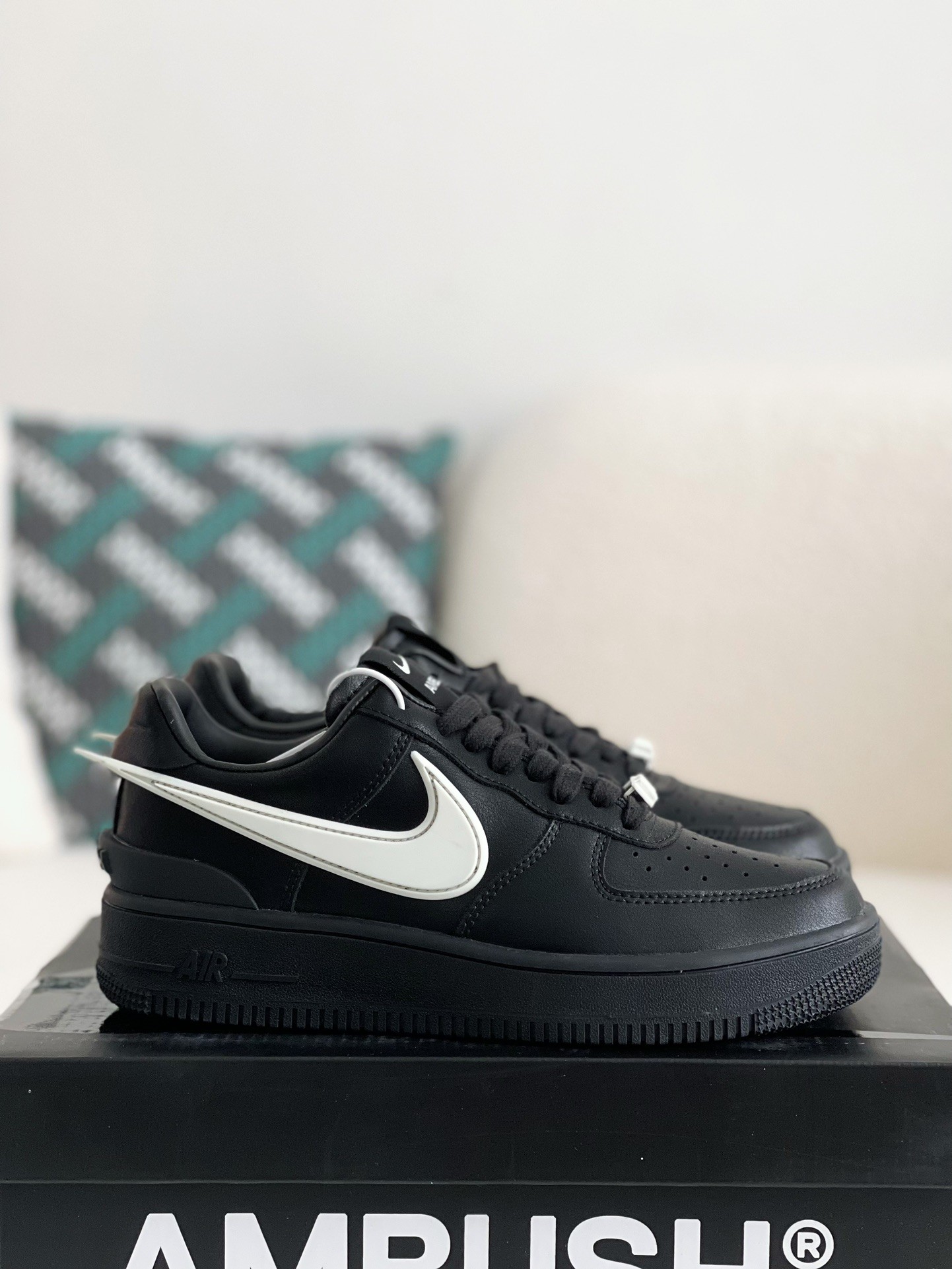 Ambush x Nike Air Force 1'07 Low Phantom S neakers