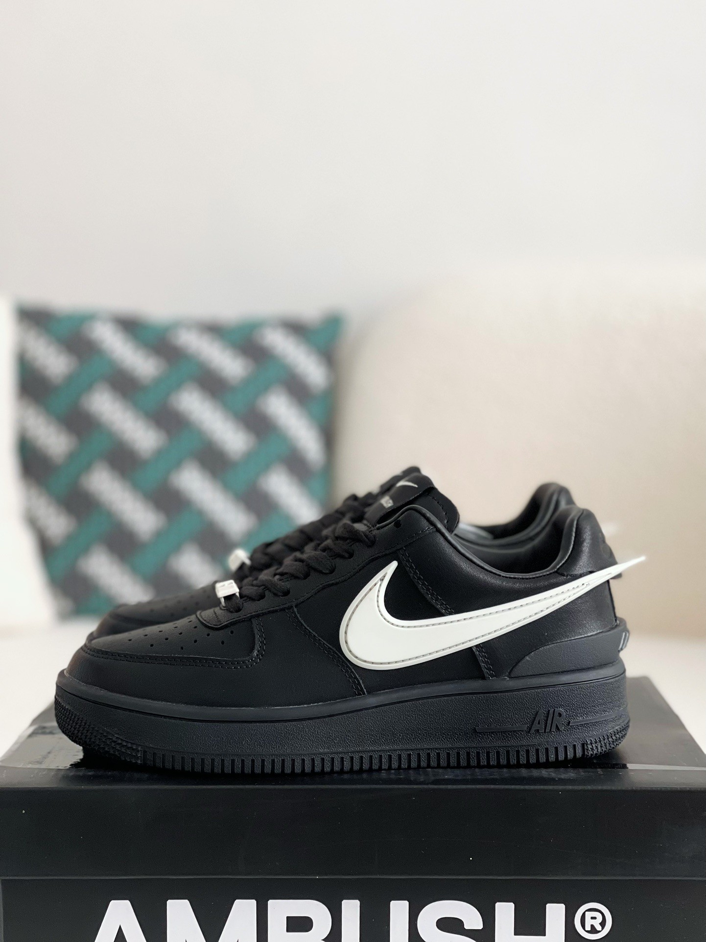 Ambush x Nike Air Force 1'07 Low Phantom S neakers