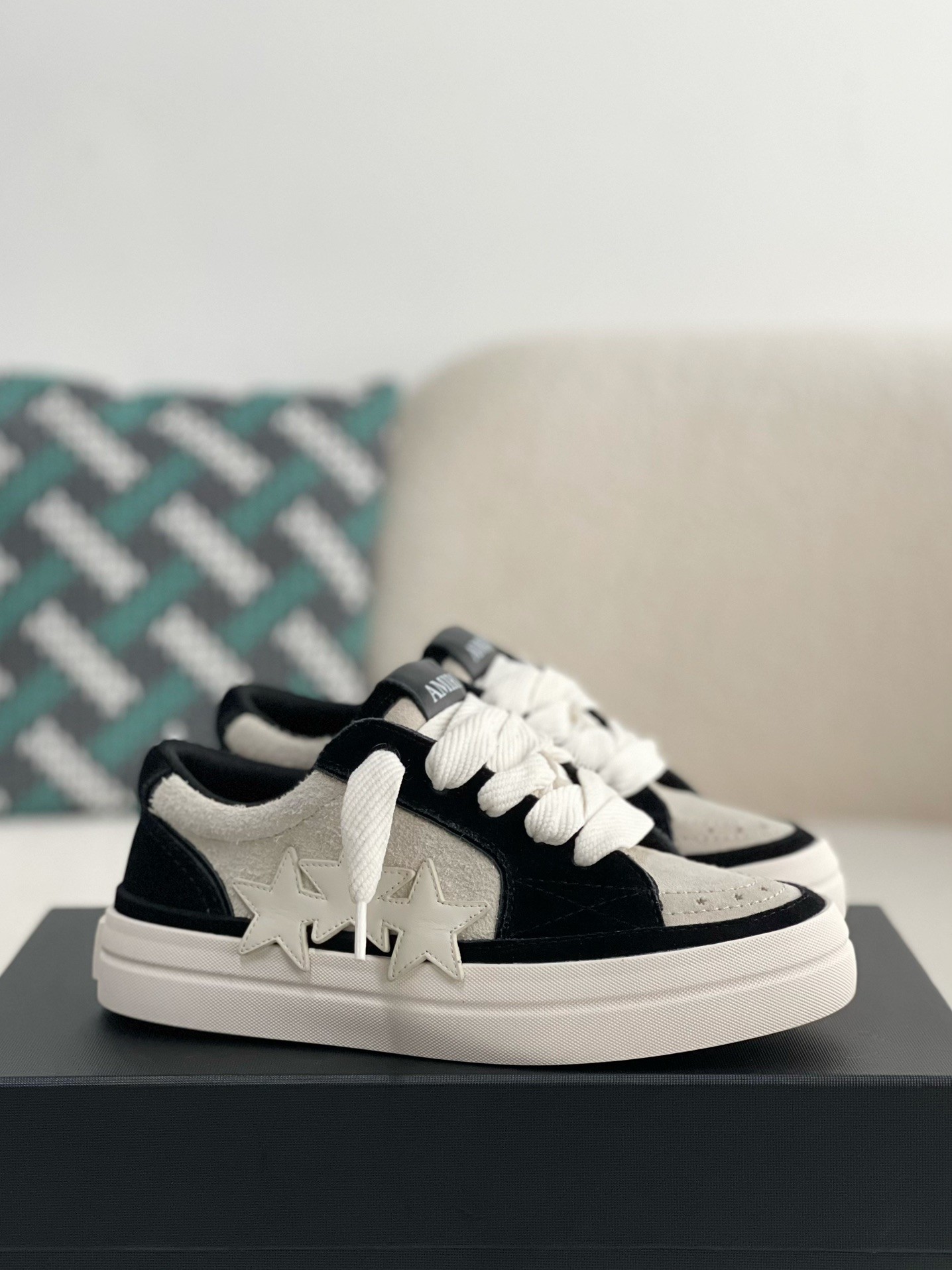 Amiri Sneakers Skeleton Leather Low-Top Sneakers