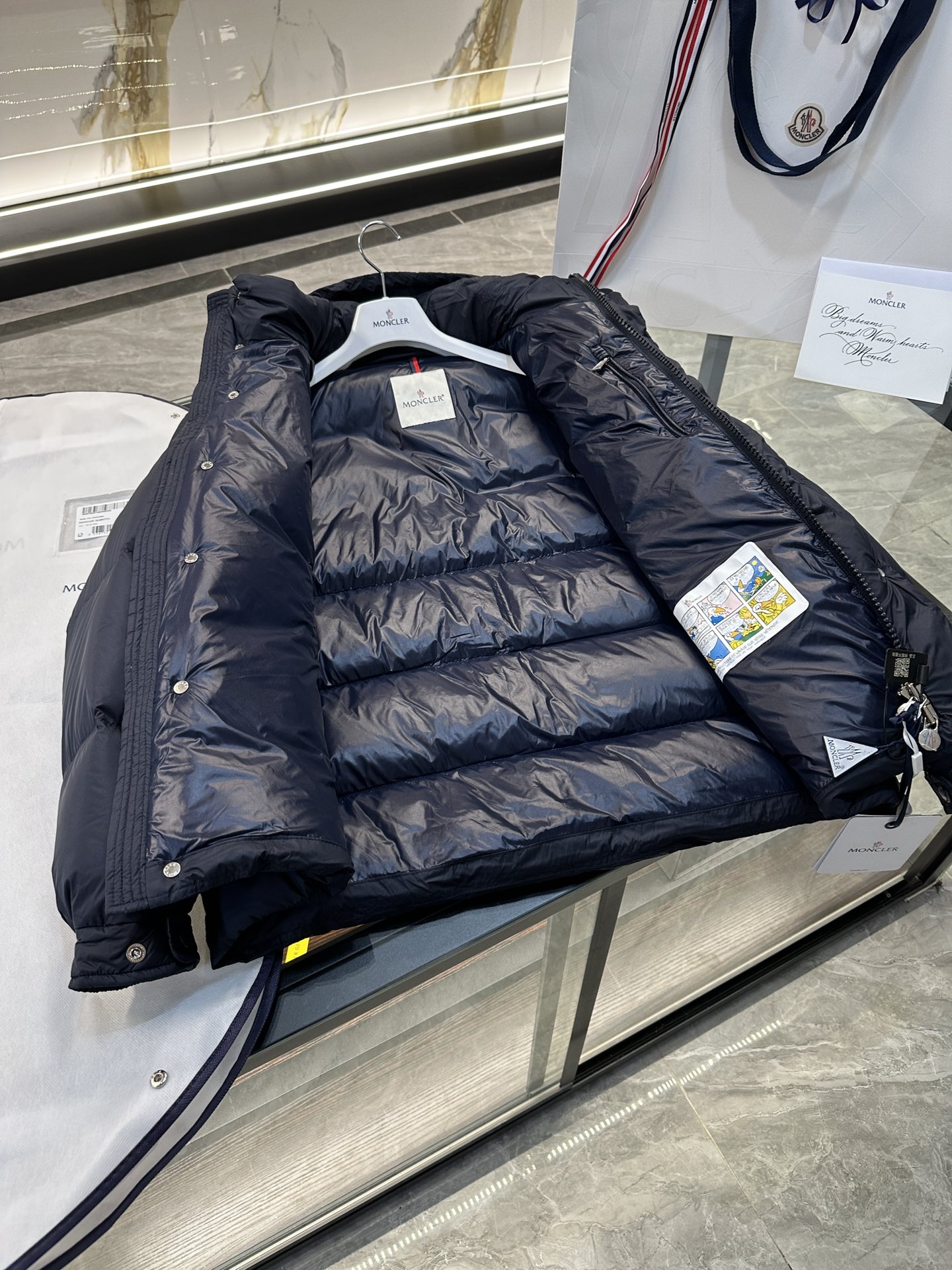 Moncler Montgenevre Short Down Jacket