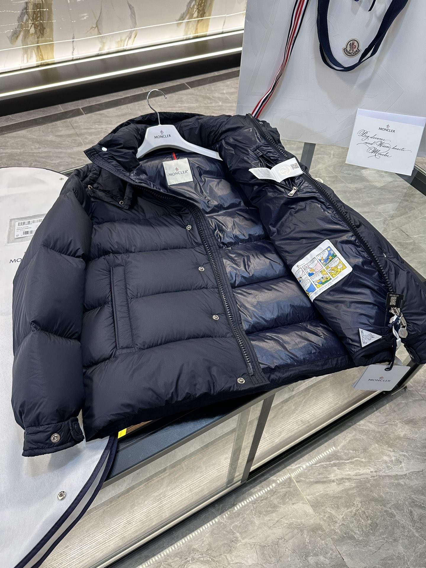 Moncler Montgenevre Short Down Jacket