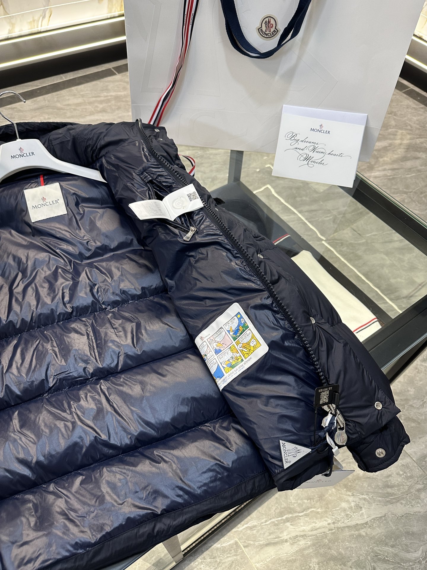 Moncler Montgenevre Short Down Jacket